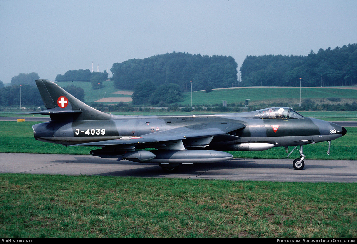 Aircraft Photo of J-4039 | Hawker Hunter F58 | Switzerland - Air Force | AirHistory.net #677849