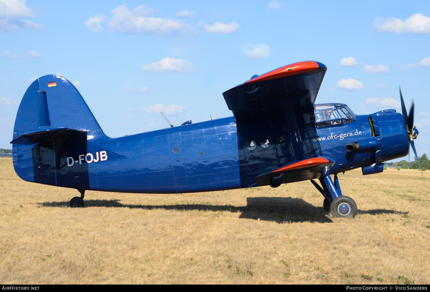 Aircraft Photo of D-FOJB | Antonov An-2T | Ostthüringer Fallschirmsportclub Gera | AirHistory.net #677972