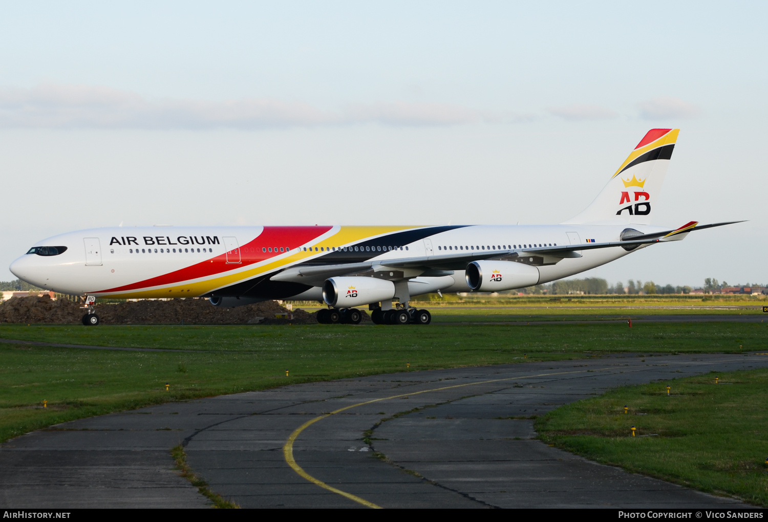 Aircraft Photo of OO-ABD | Airbus A340-313 | Air Belgium | AirHistory.net #677978