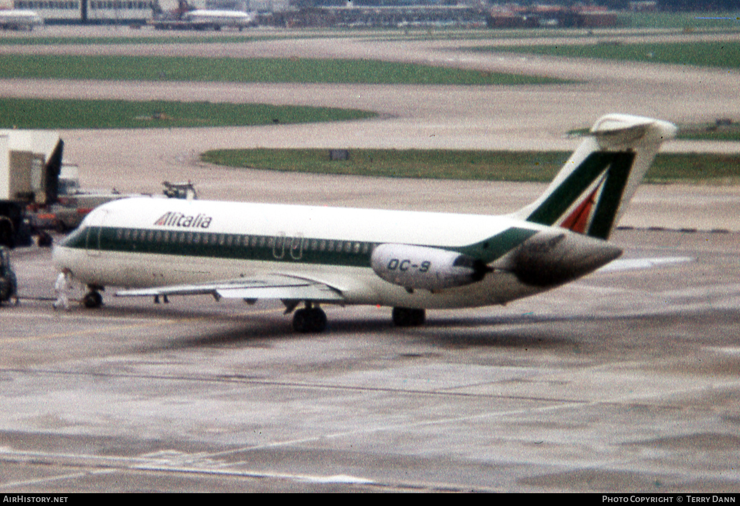 Aircraft Photo of I-DIZU | McDonnell Douglas DC-9-32 | Alitalia | AirHistory.net #678148