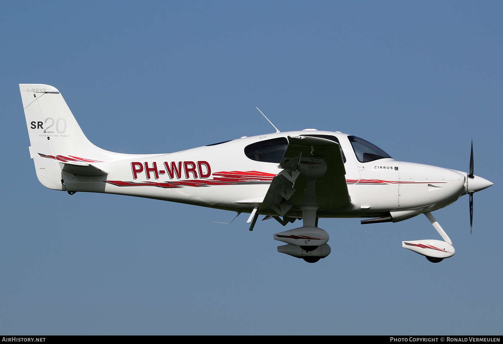 Aircraft Photo of PH-WRD | Cirrus SR-20 G3 | AirHistory.net #678153