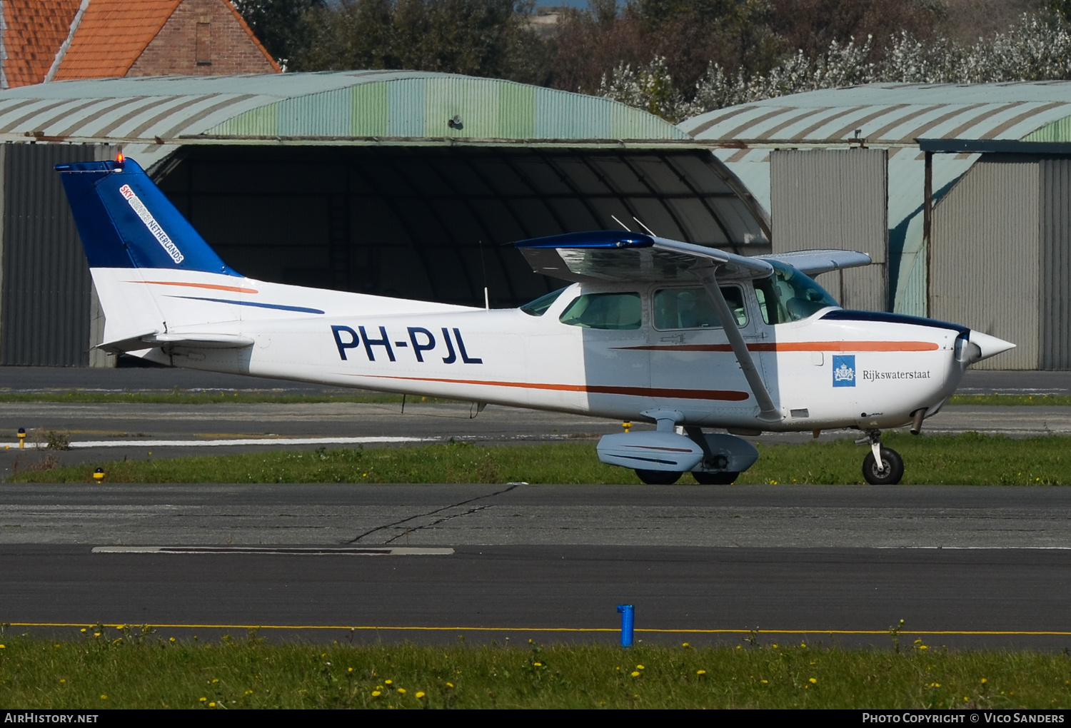Aircraft Photo of PH-PJL | Cessna 172P Skyhawk | Rijkswaterstaat | AirHistory.net #678223