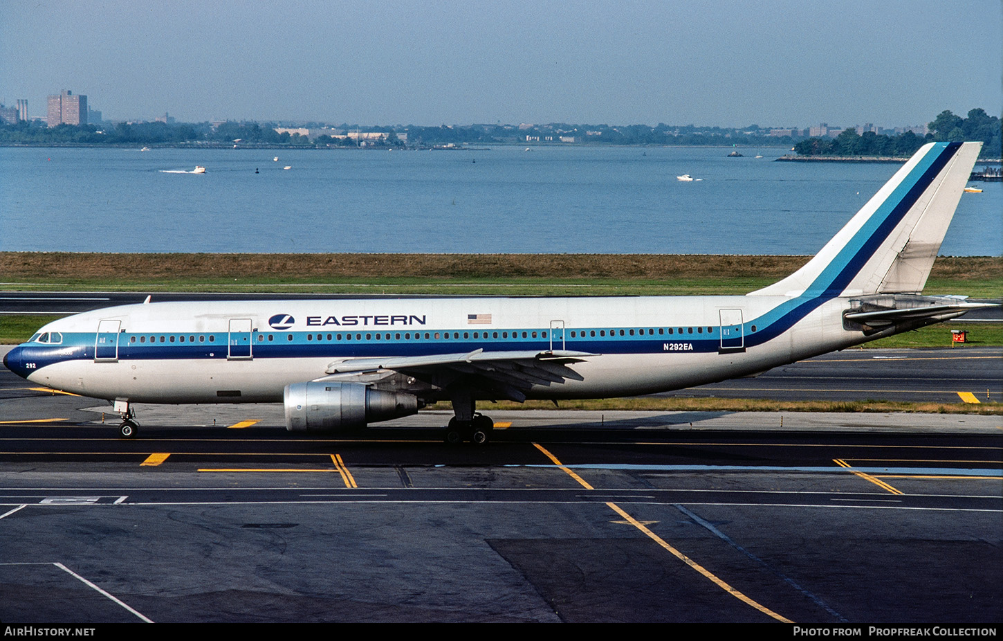 Aircraft Photo of N292EA | Airbus A300B2-203 | Eastern Air Lines | AirHistory.net #678243