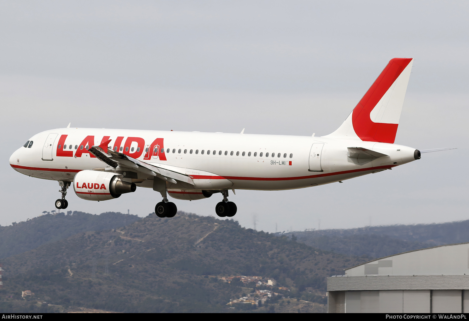 Aircraft Photo of 9H-LMI | Airbus A320-214 | Lauda | AirHistory.net #678324