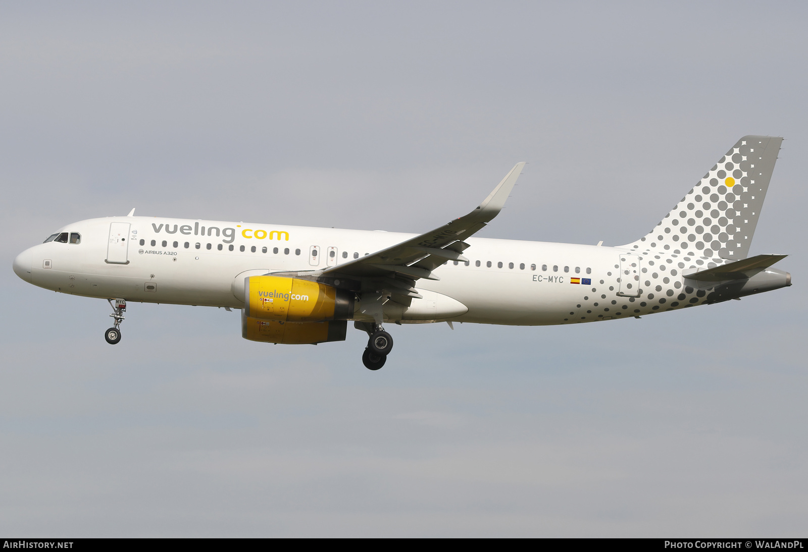 Aircraft Photo of EC-MYC | Airbus A320-232 | Vueling Airlines | AirHistory.net #678362
