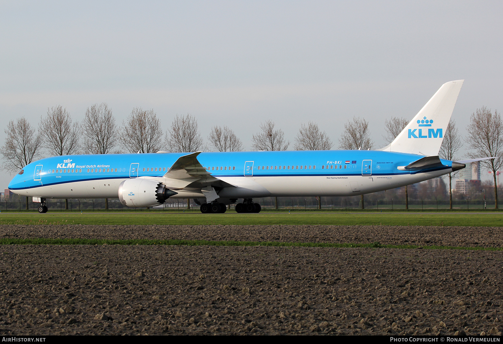 Aircraft Photo of PH-BKI | Boeing 787-10 Dreamliner | KLM - Royal Dutch Airlines | AirHistory.net #678403