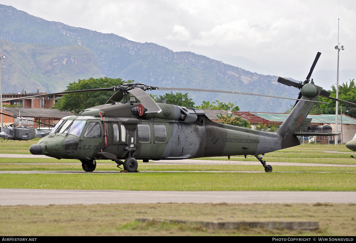 Aircraft Photo of EJC-2153 | Sikorsky UH-60L Black Hawk (S-70A) | Colombia - Army | AirHistory.net #678443