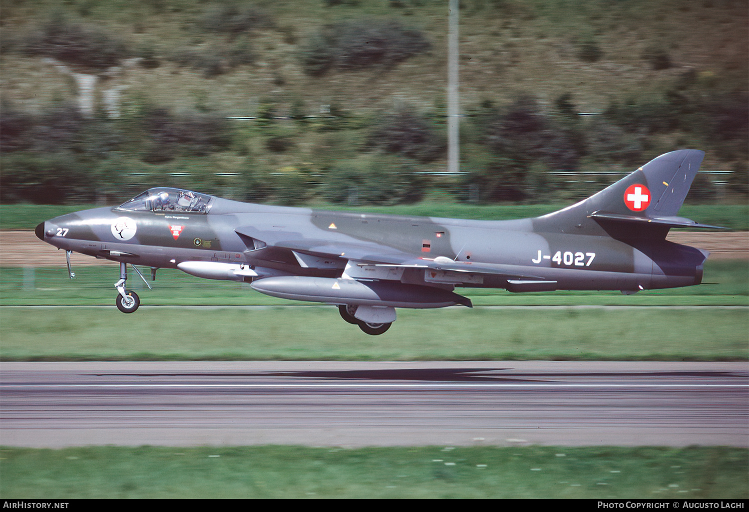 Aircraft Photo of J-4027 | Hawker Hunter F58 | Switzerland - Air Force | AirHistory.net #678477