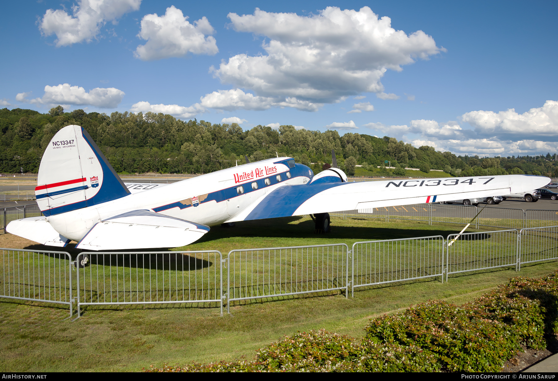 Aircraft Photo of N13347 / NC13347 | Boeing 247D | United Air Lines | AirHistory.net #678534