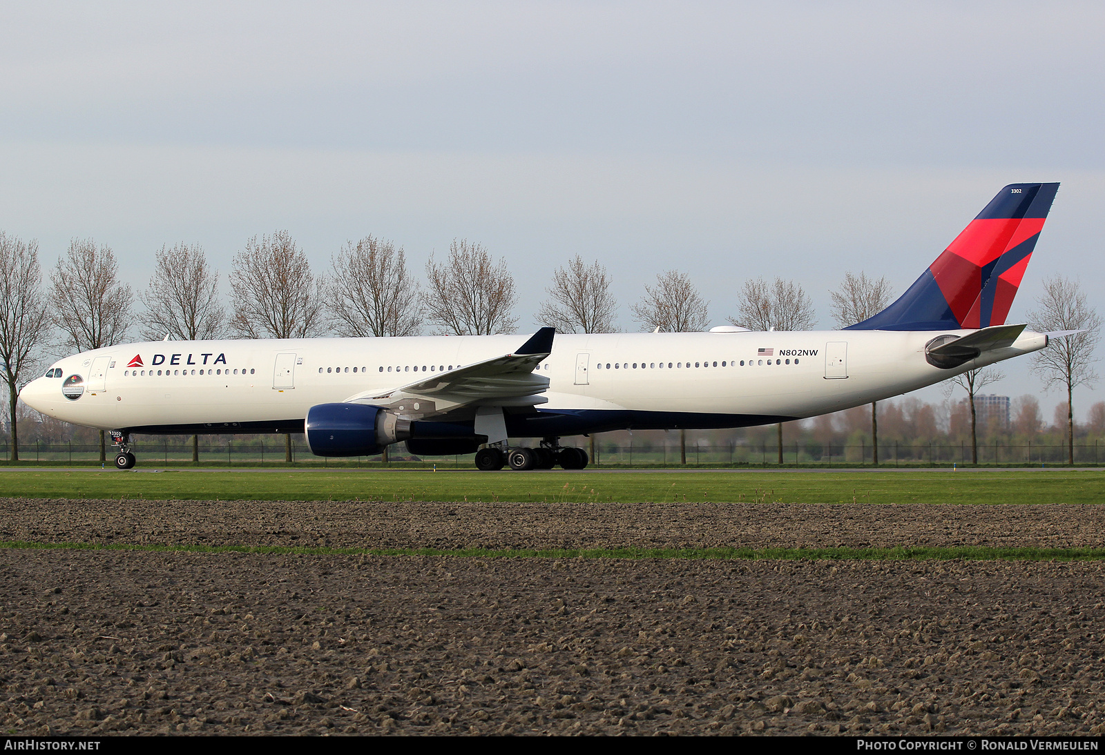 Aircraft Photo of N802NW | Airbus A330-323 | Delta Air Lines | AirHistory.net #678546