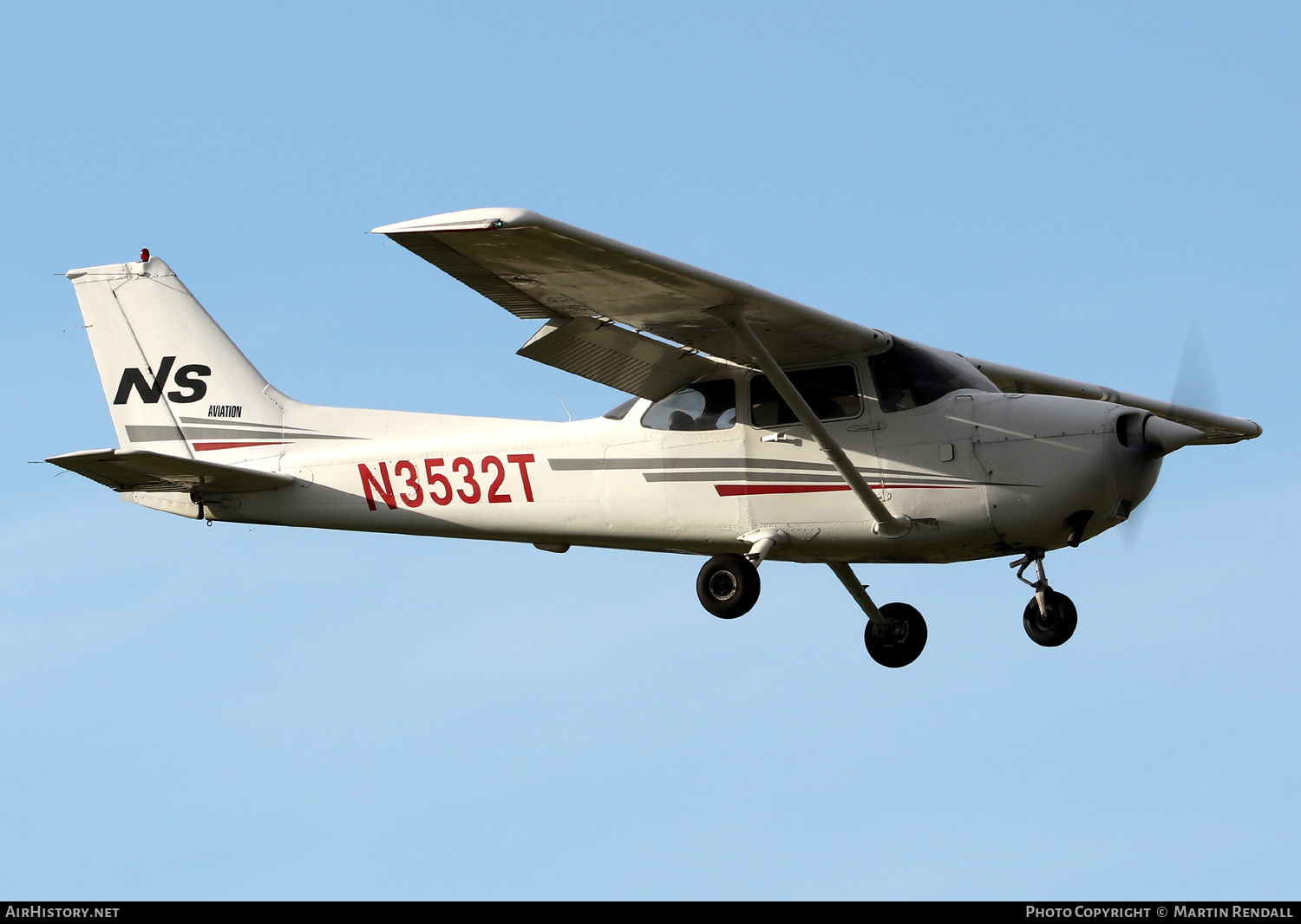 Aircraft Photo of N3532T | Cessna 172S Skyhawk SP | NS Aviation | AirHistory.net #678719