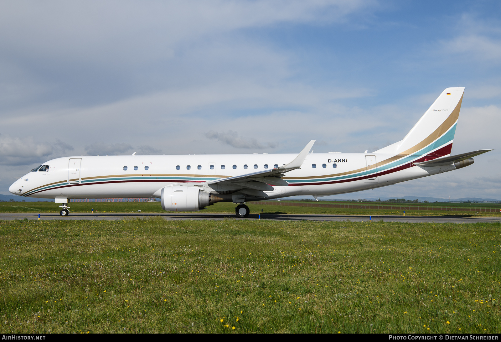 Aircraft Photo of D-ANNI | Embraer Lineage 1000E (ERJ-190-100ECJ) | AirHistory.net #678729