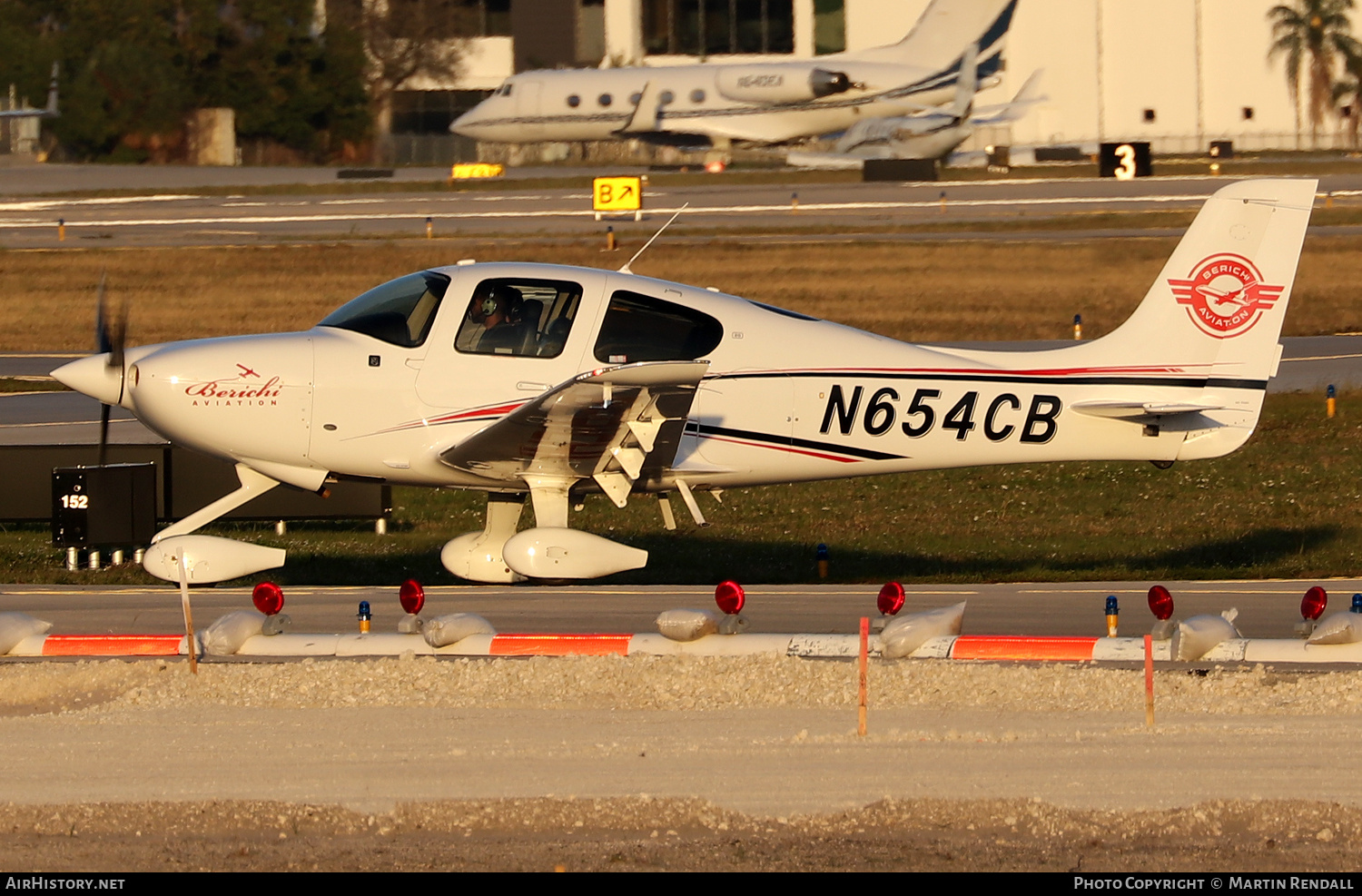 Aircraft Photo of N654CB | Cirrus SR-20 G6 | Berichi Aviation | AirHistory.net #678738