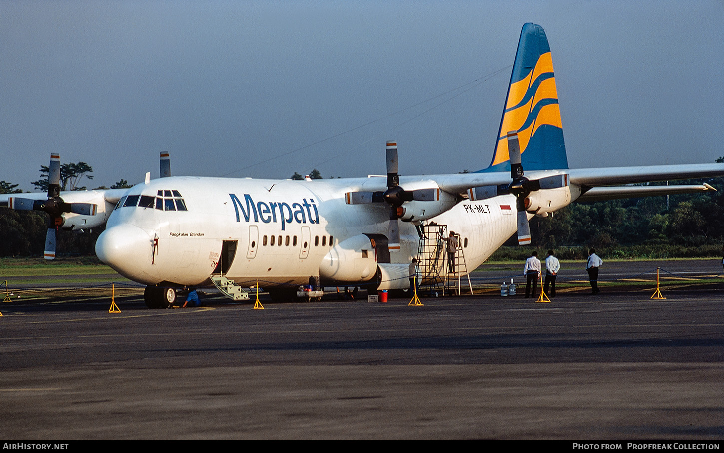 Aircraft Photo of PK-MLT | Lockheed L-100-30 Hercules (382G) | Merpati Nusantara Airlines | AirHistory.net #678918