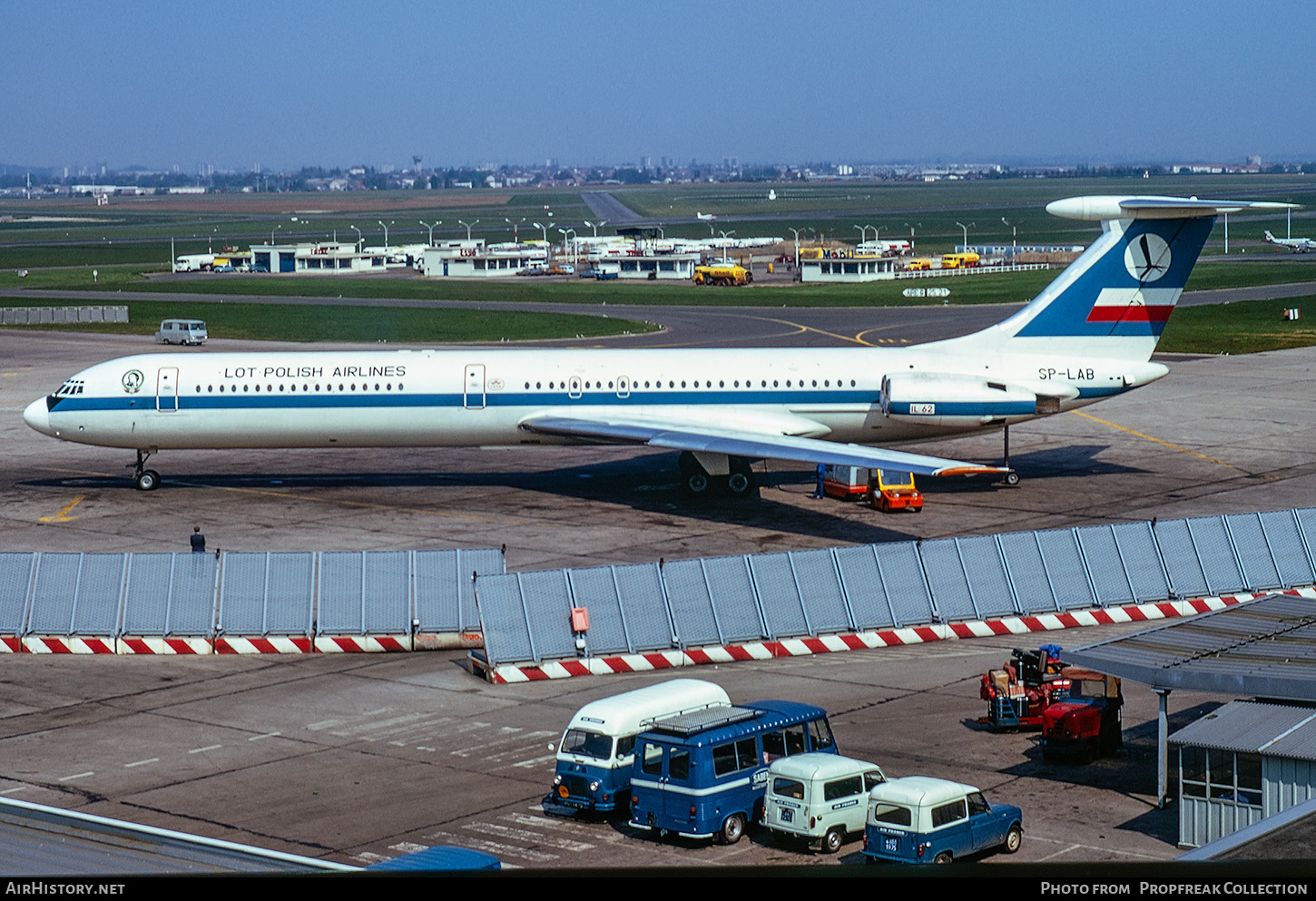 Aircraft Photo of SP-LAB | Ilyushin Il-62 | LOT Polish Airlines - Polskie Linie Lotnicze | AirHistory.net #679048