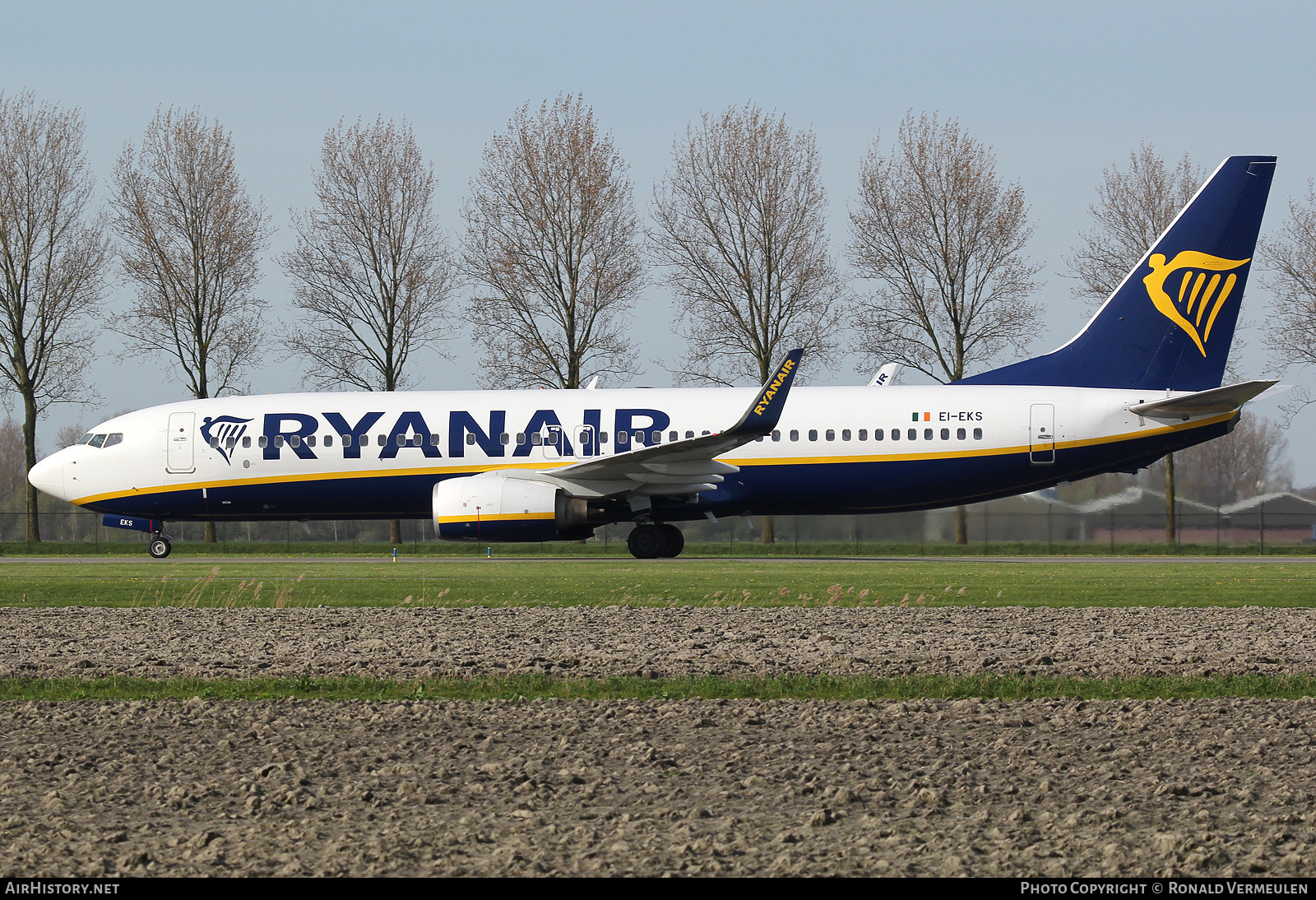 Aircraft Photo of EI-EKS | Boeing 737-8AS | Ryanair | AirHistory.net #679054
