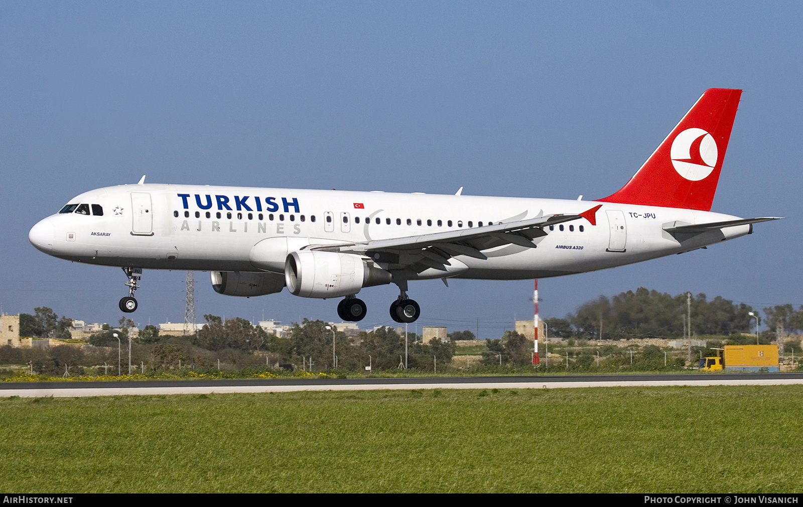 Aircraft Photo of TC-JPU | Airbus A320-214 | Turkish Airlines | AirHistory.net #679172