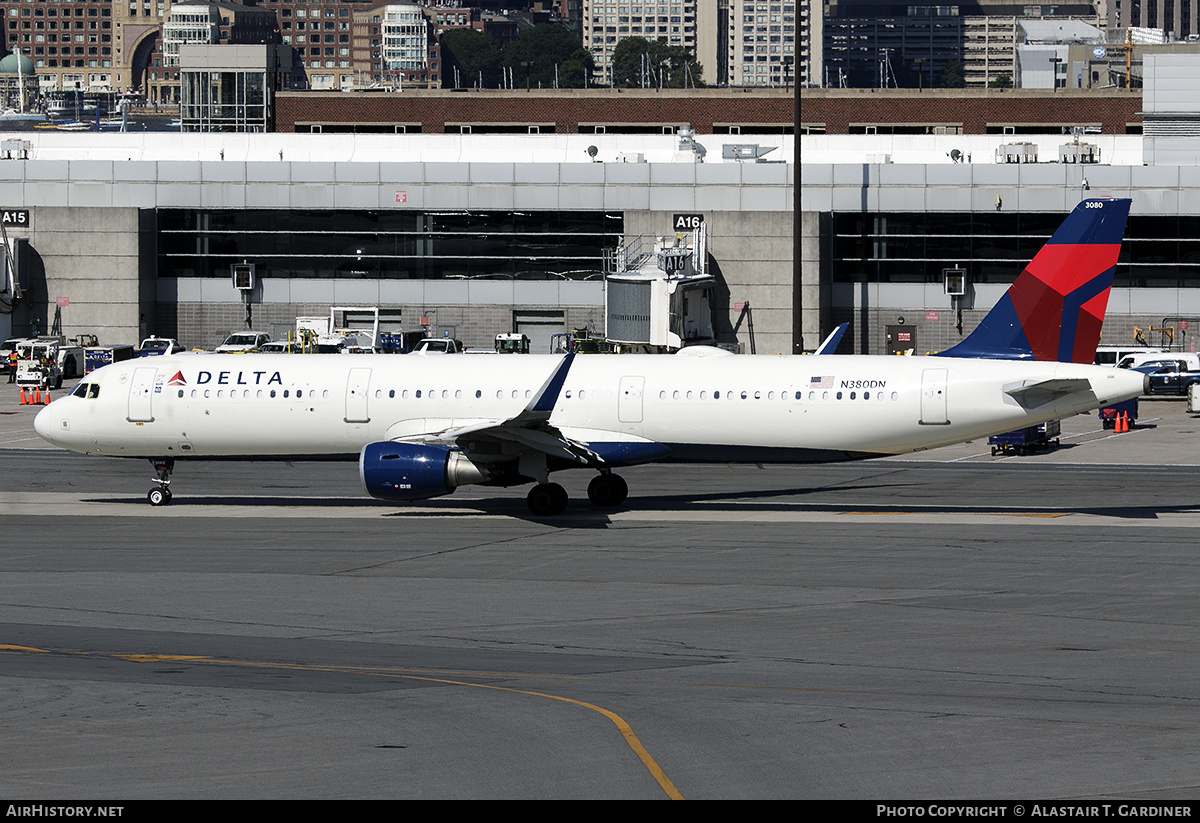 Aircraft Photo of N380DN | Airbus A321-211 | Delta Air Lines | AirHistory.net #679289