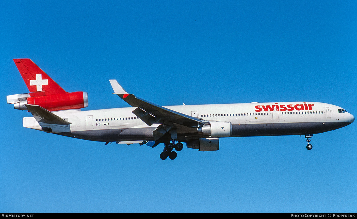 Aircraft Photo of HB-IWD | McDonnell Douglas MD-11 | Swissair | AirHistory.net #679310