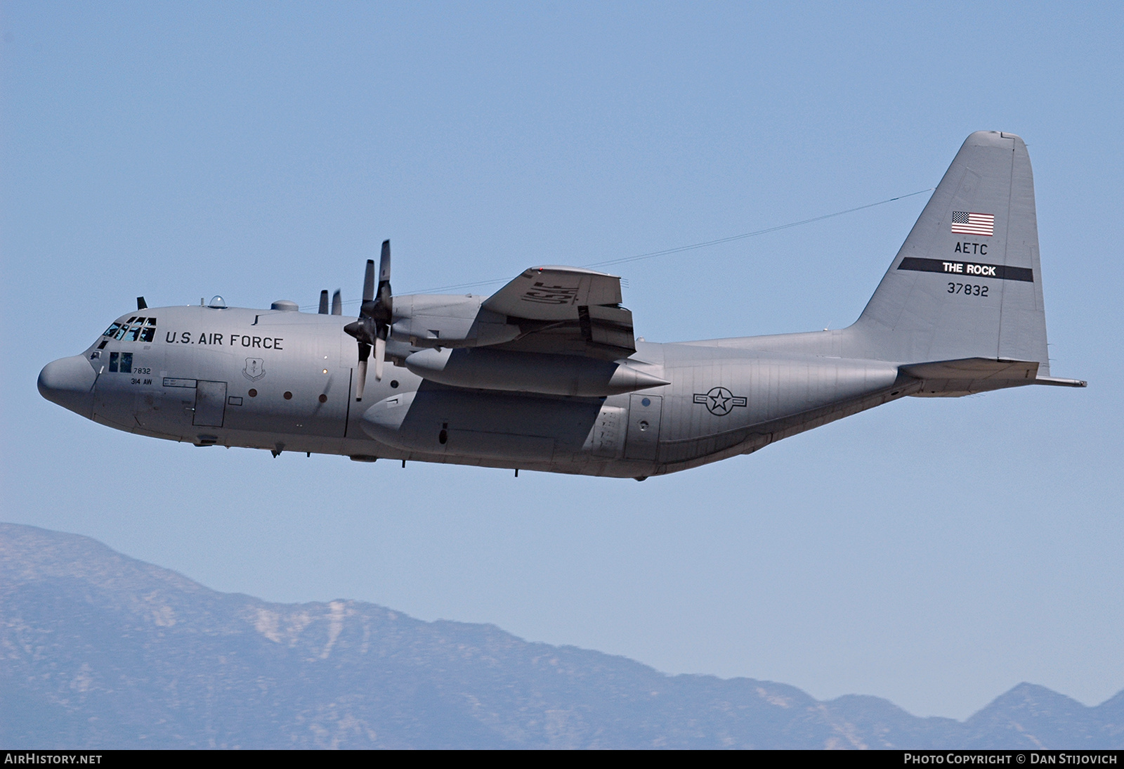 Aircraft Photo of 63-7832 / 37832 | Lockheed C-130E-I Hercules (L-382) | USA - Air Force | AirHistory.net #679321