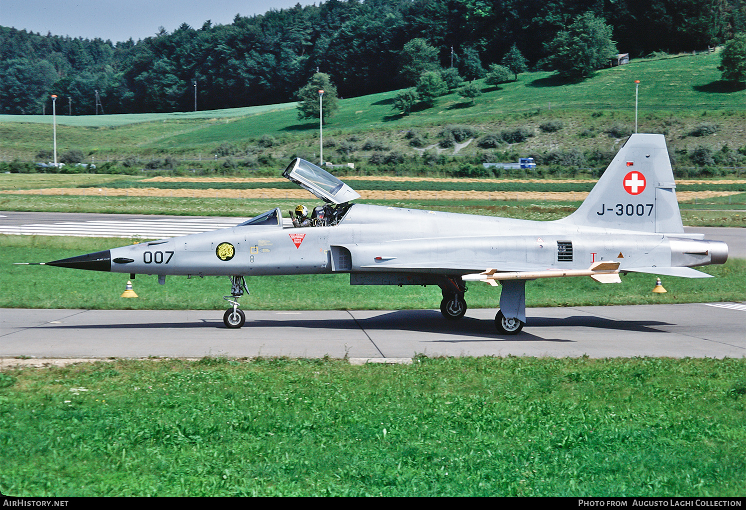 Aircraft Photo of J-3007 | Northrop F-5E Tiger II | Switzerland - Air ...