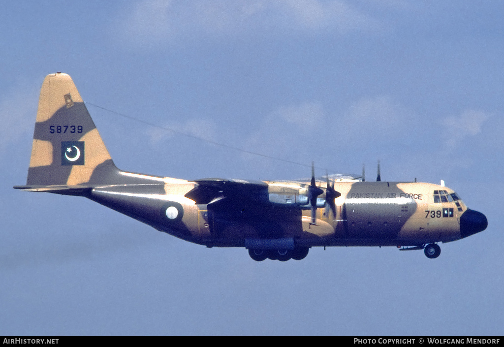 Aircraft Photo of 58739 | Lockheed C-130B Hercules (L-282) | Pakistan - Air Force | AirHistory.net #679407