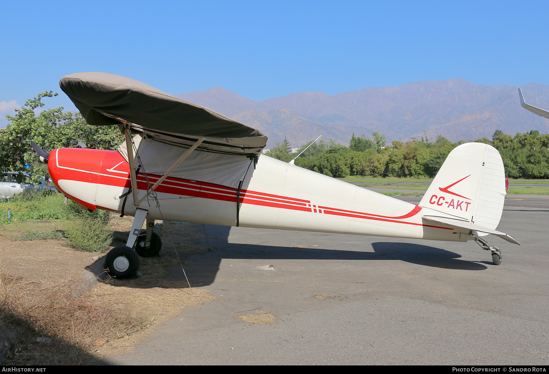 Aircraft Photo of CC-AKT | Cessna 140 | AirHistory.net #679473