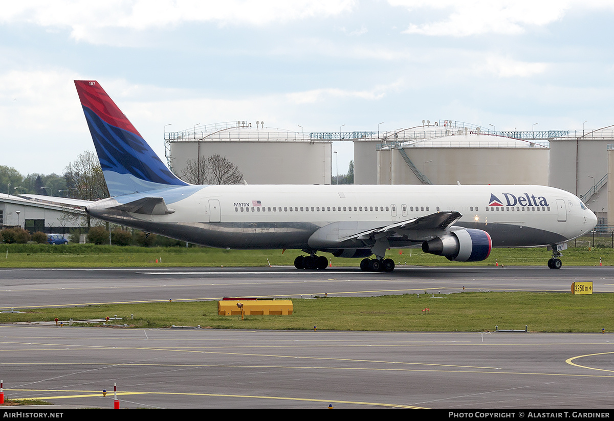 Aircraft Photo of N197DN | Boeing 767-332/ER | Delta Air Lines | AirHistory.net #679501