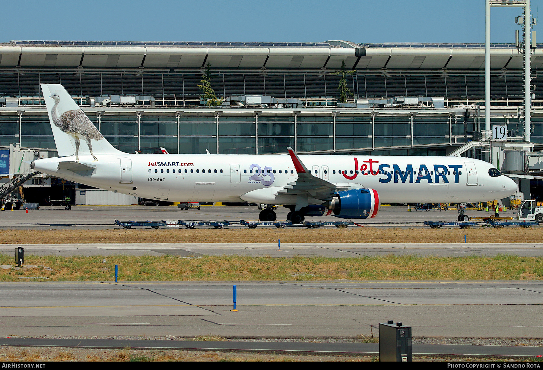 Aircraft Photo of CC-AWY | Airbus A321-271NX | JetSmart | AirHistory.net #679514