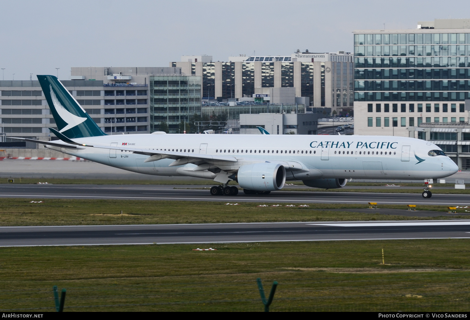 Aircraft Photo of B-LRV | Airbus A350-941 | Cathay Pacific Airways | AirHistory.net #679570