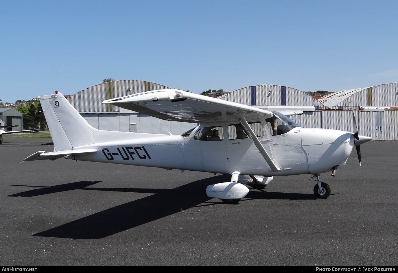 Aircraft Photo of G-UFCI | Cessna 172S Skyhawk SP | AirHistory.net #679598