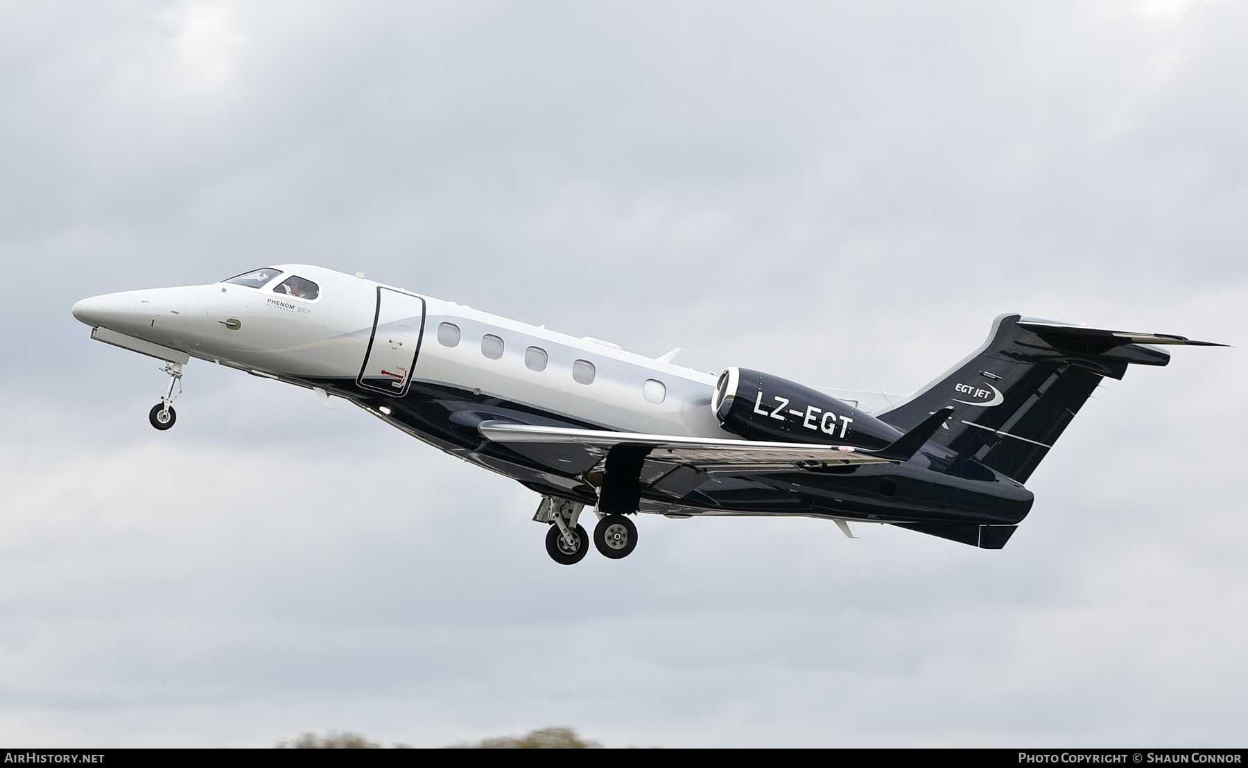 Aircraft Photo of LZ-EGT | Embraer EMB-505 Phenom 300E | EGT Jet | AirHistory.net #679663