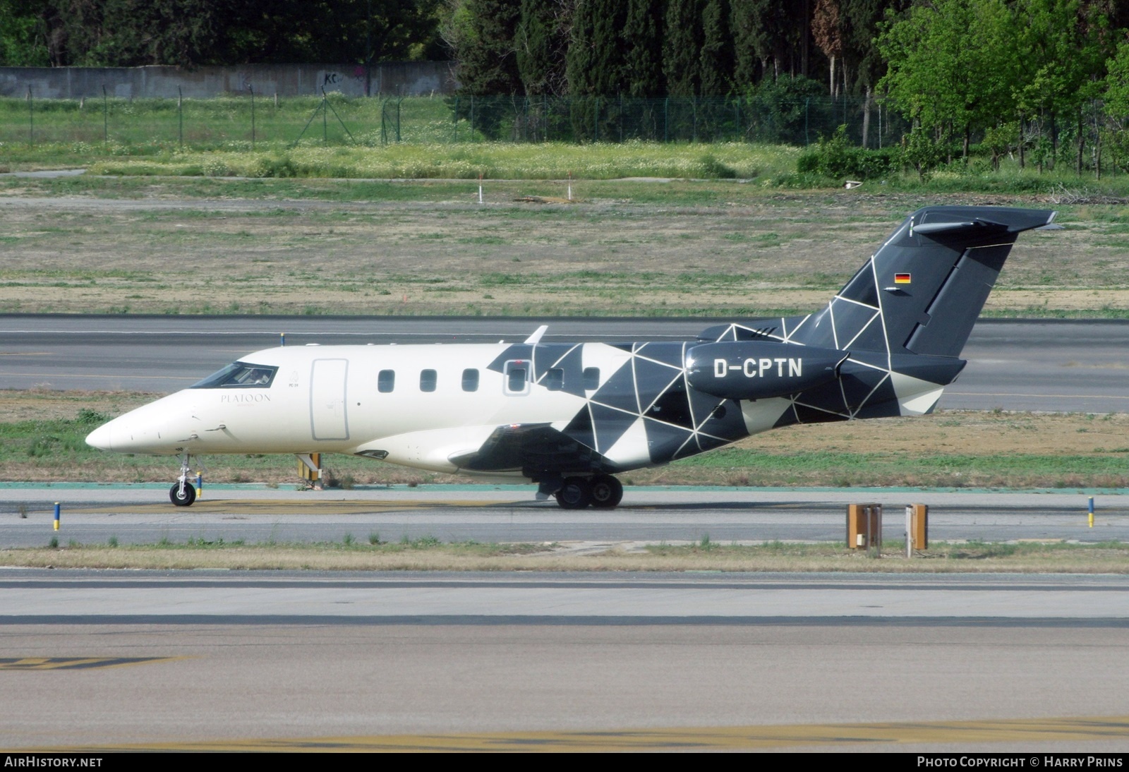 Aircraft Photo of D-CPTN | Pilatus PC-24 | Platoon Aviation | AirHistory.net #679676