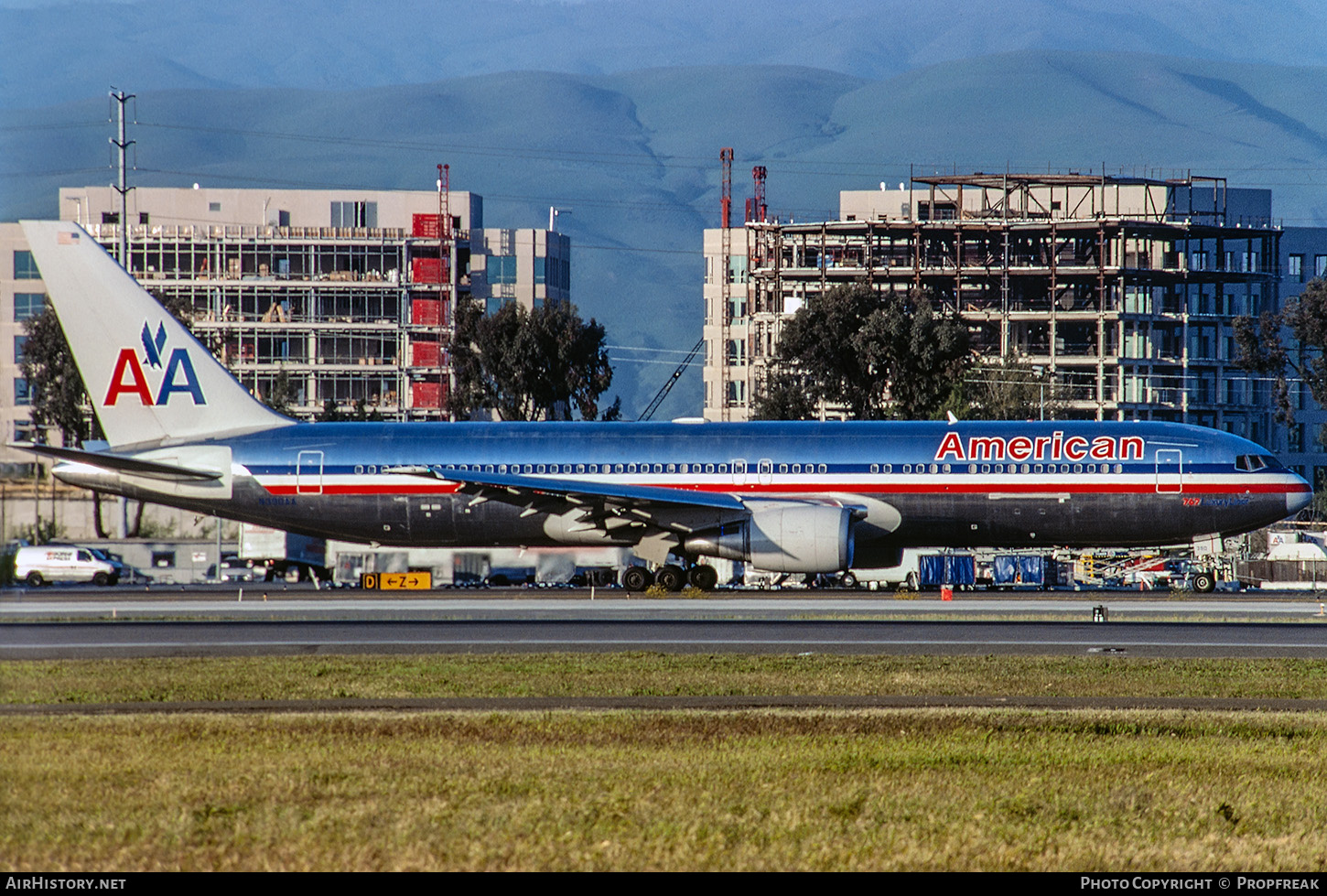 Aircraft Photo of N390AA | Boeing 767-323/ER | American Airlines | AirHistory.net #679685