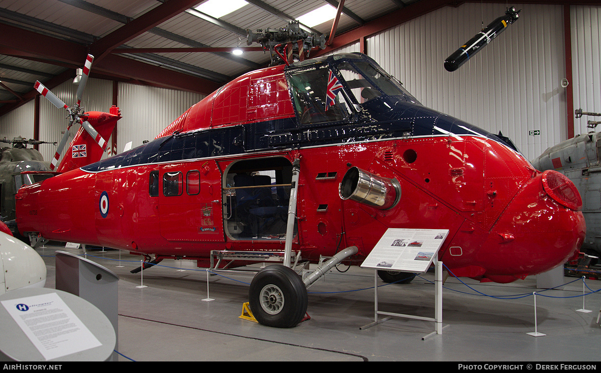 Aircraft Photo of XV733 | Westland WS-58 Wessex HCC.4 | UK - Air Force | AirHistory.net #679815