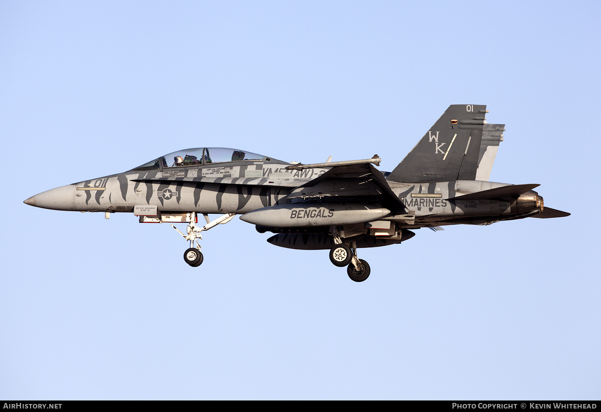 Aircraft Photo of 164901 | McDonnell Douglas F/A-18D Hornet | USA - Marines | AirHistory.net #679825