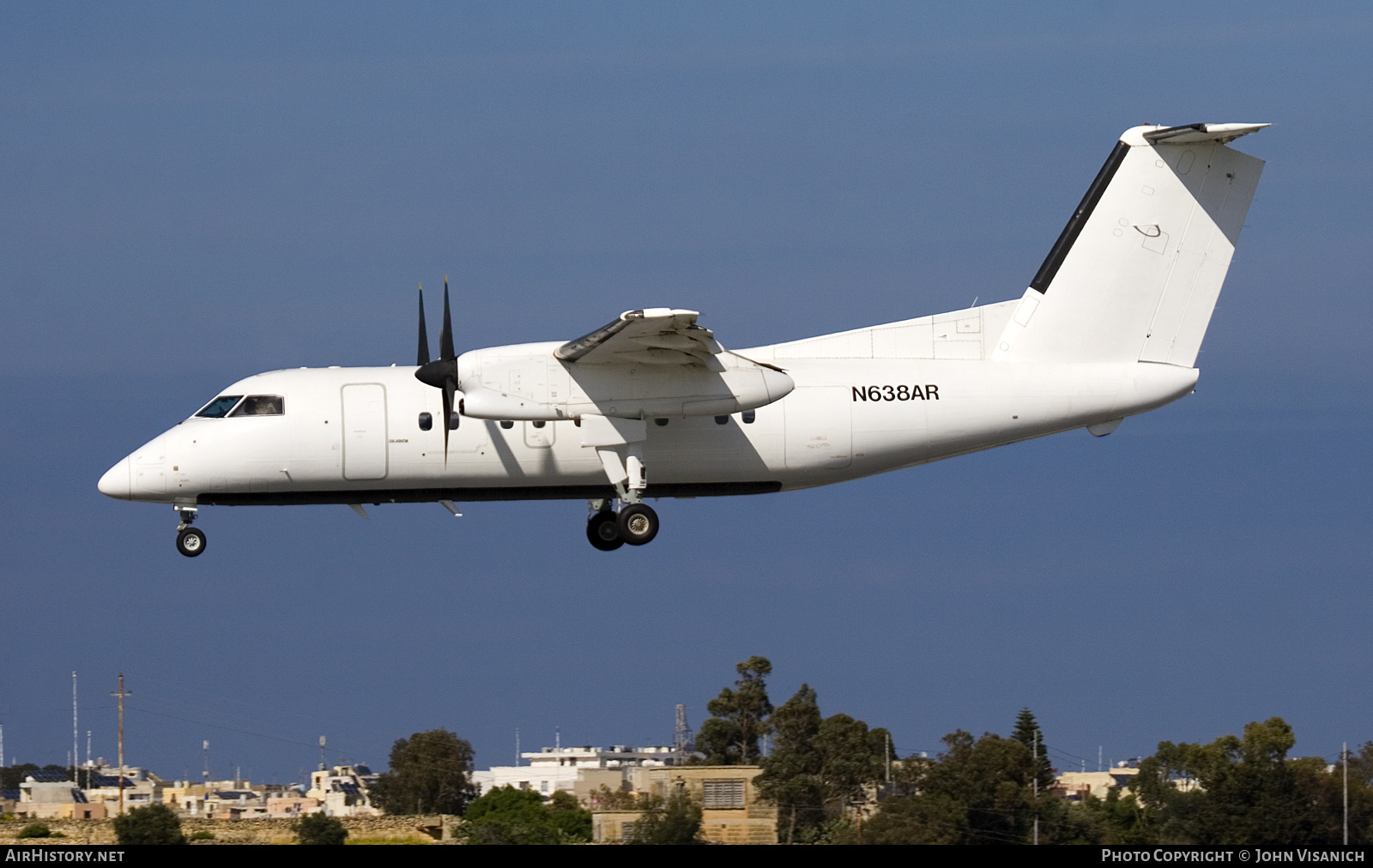 Aircraft Photo of N638AR | De Havilland Canada DHC-8-103 Dash 8 | AirHistory.net #679881
