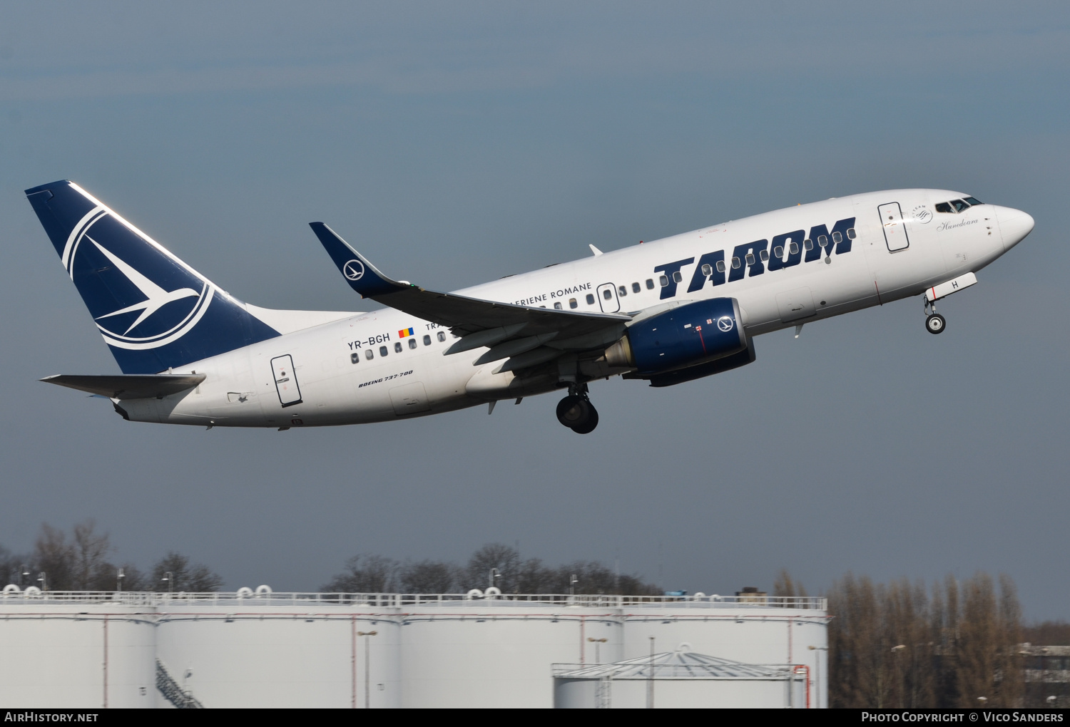 Aircraft Photo of YR-BGH | Boeing 737-78J | TAROM - Transporturile Aeriene Române | AirHistory.net #679898
