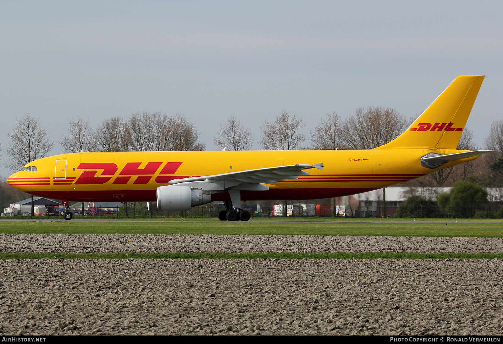 Aircraft Photo of D-AZMK | Airbus A300B4-622R(F) | DHL International | AirHistory.net #679923