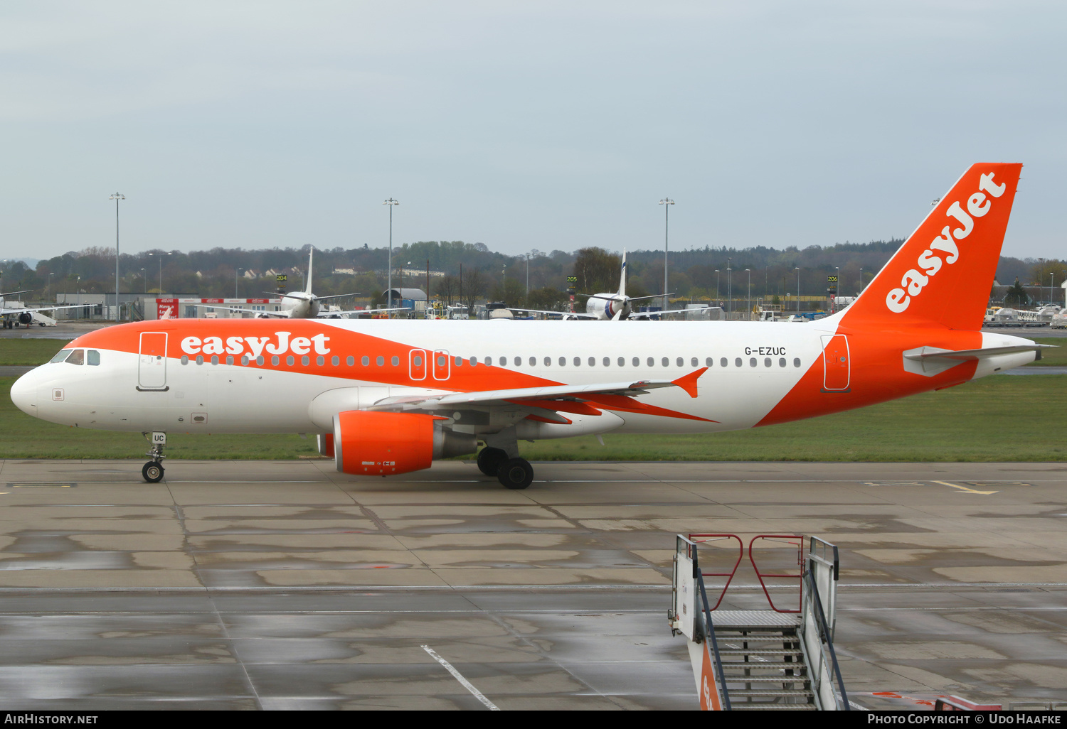 Aircraft Photo of G-EZUC | Airbus A320-214 | EasyJet | AirHistory.net #679937
