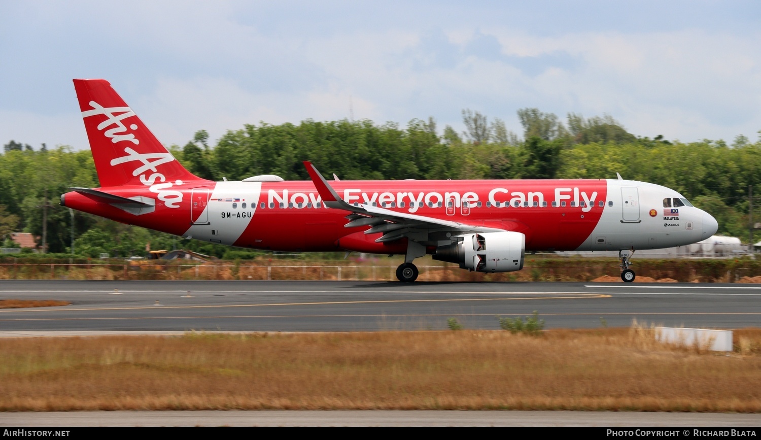 Aircraft Photo of 9M-AGU | Airbus A320-216 | AirAsia | AirHistory.net #679950
