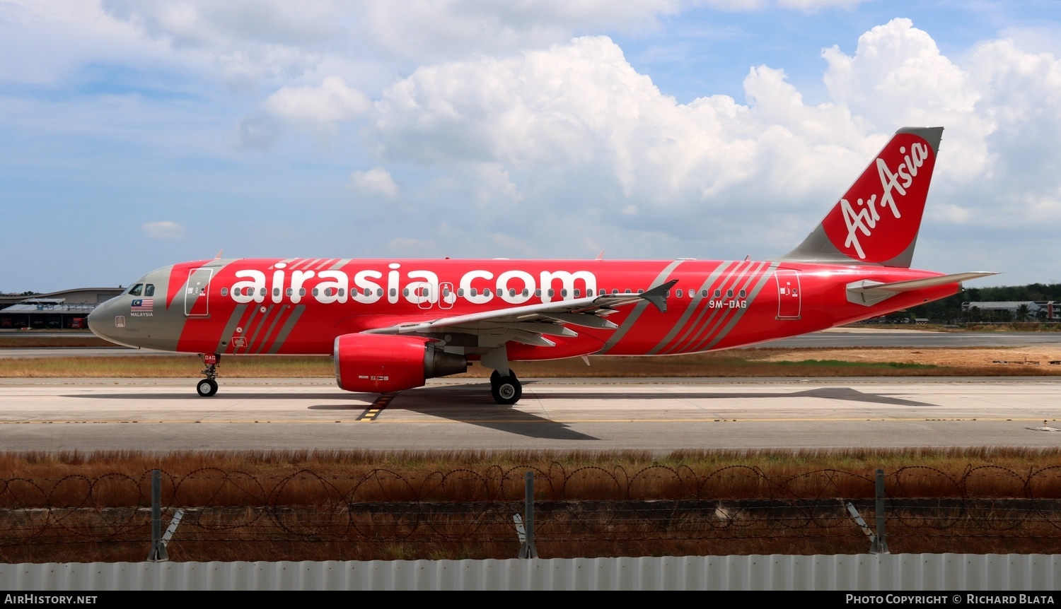 Aircraft Photo of 9M-DAG | Airbus A320-216 | AirAsia | AirHistory.net #679952