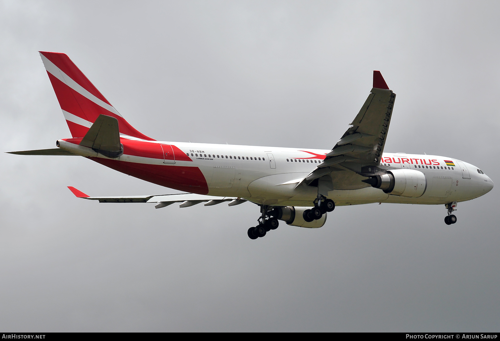 Aircraft Photo of 3B-NBM | Airbus A330-202 | Air Mauritius | AirHistory.net #680006