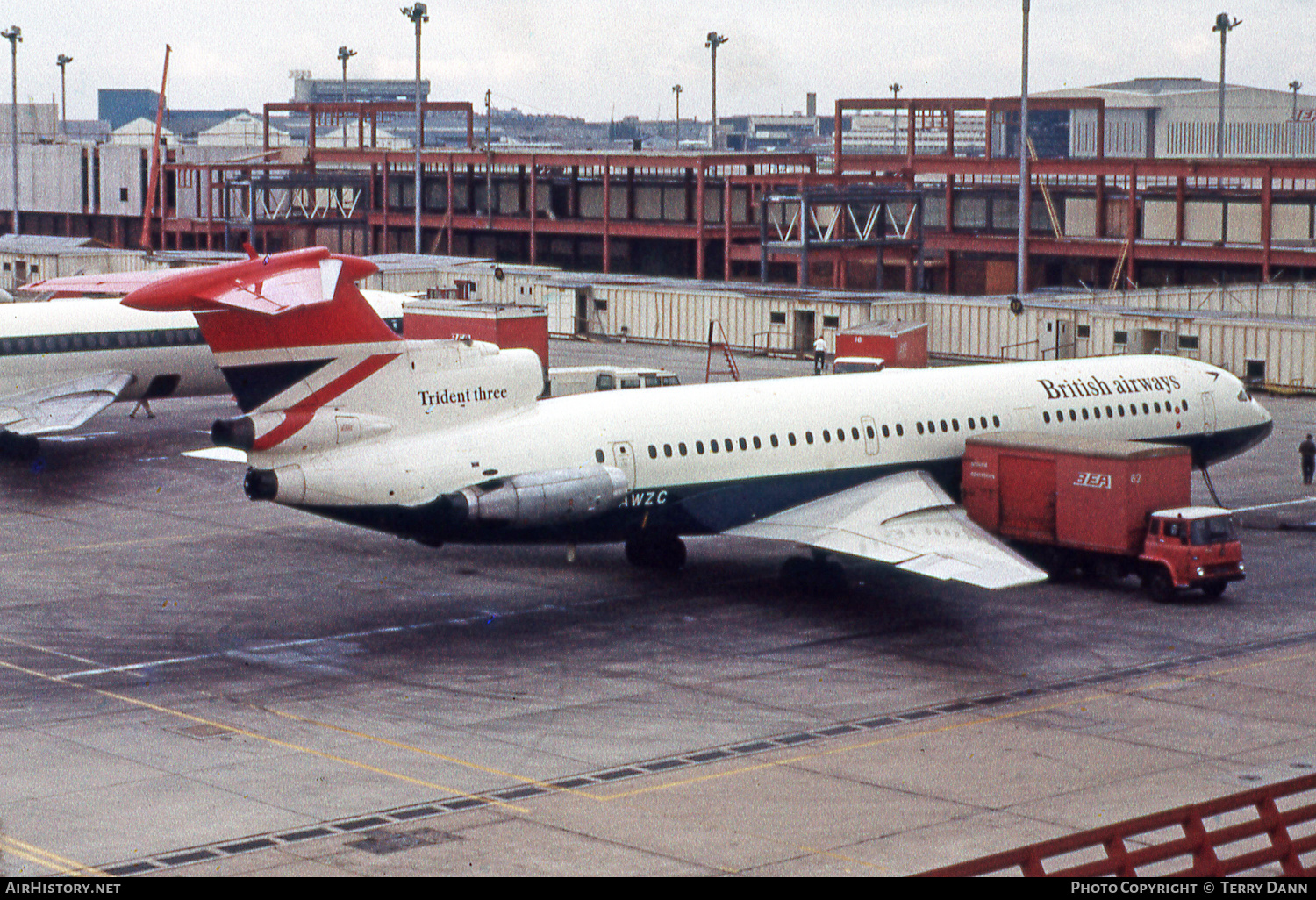 Aircraft Photo of G-AWZC | Hawker Siddeley HS-121 Trident 3B | British Airways | AirHistory.net #680014
