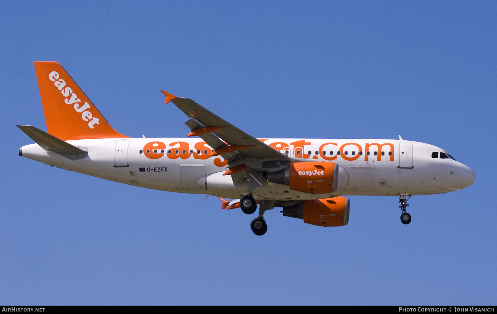Aircraft Photo of G-EZFX | Airbus A319-111 | EasyJet | AirHistory.net #680142