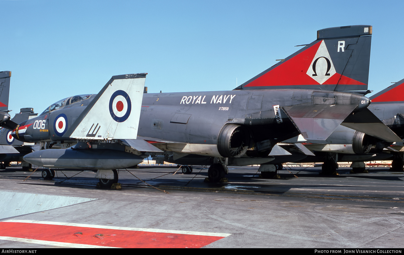 Aircraft Photo of XT859 | McDonnell Douglas F-4K Phantom FG1 | UK - Navy | AirHistory.net #680144