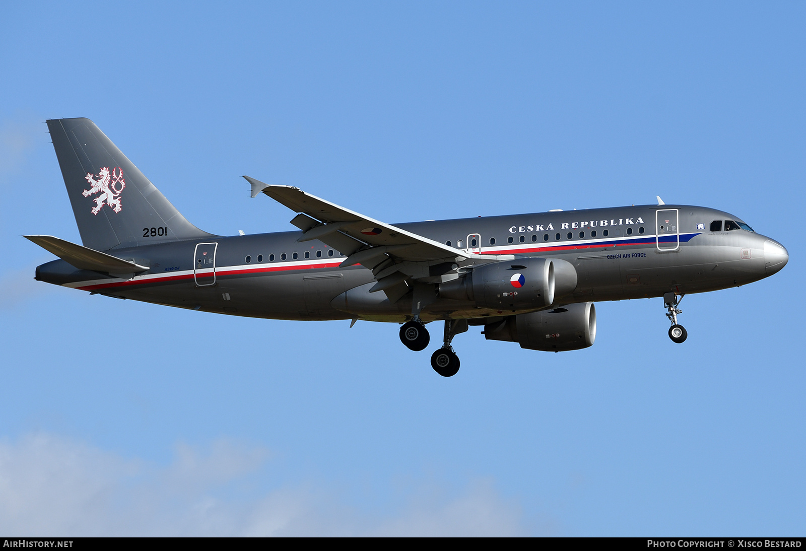 Aircraft Photo of 2801 | Airbus ACJ319 (A319-115/CJ) | Czechia - Air Force | AirHistory.net #680160