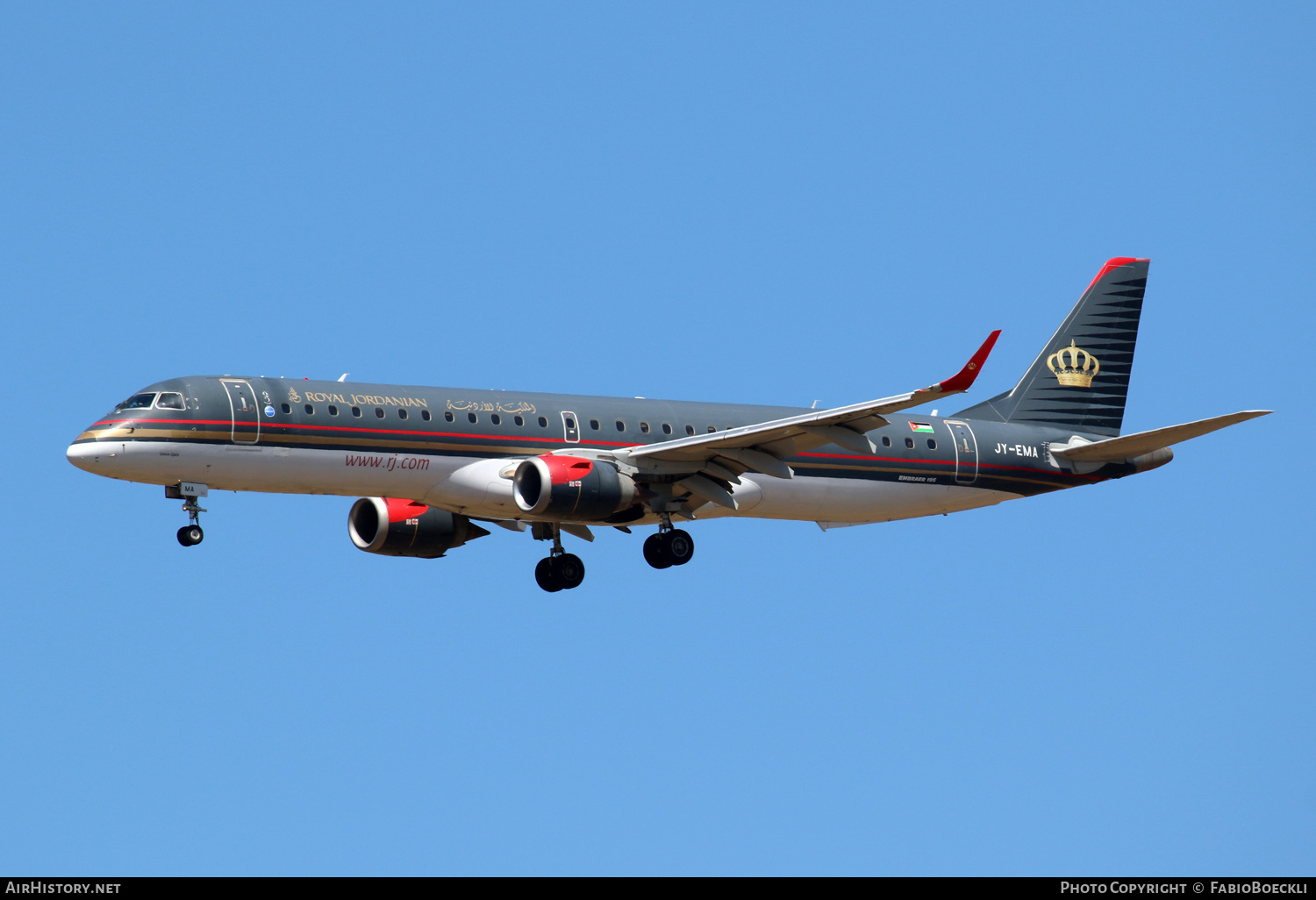 Aircraft Photo of JY-EMA | Embraer 195LR (ERJ-190-200LR) | Royal Jordanian Airlines | AirHistory.net #680212