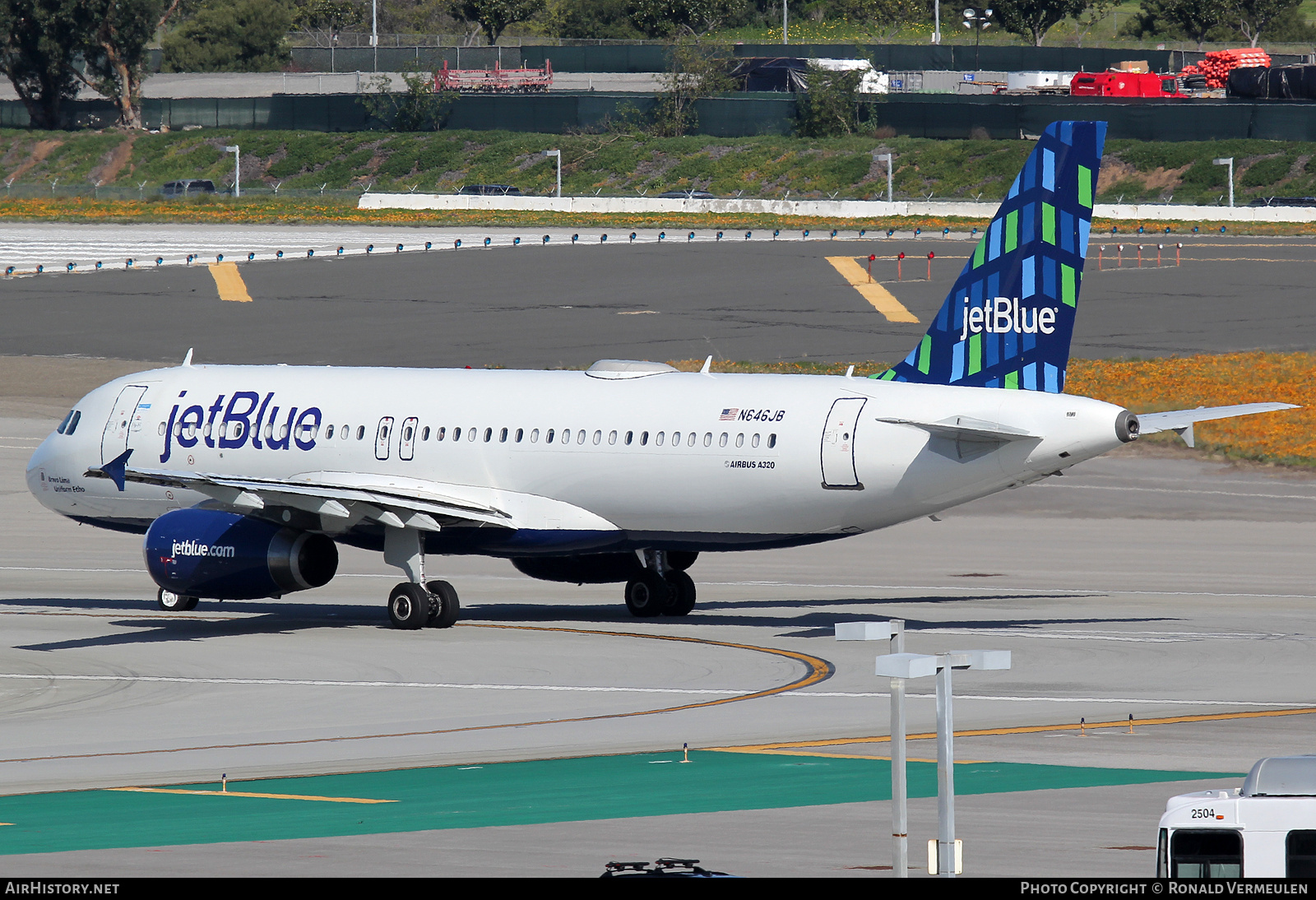 Aircraft Photo of N646JB | Airbus A320-232 | JetBlue Airways | AirHistory.net #680306