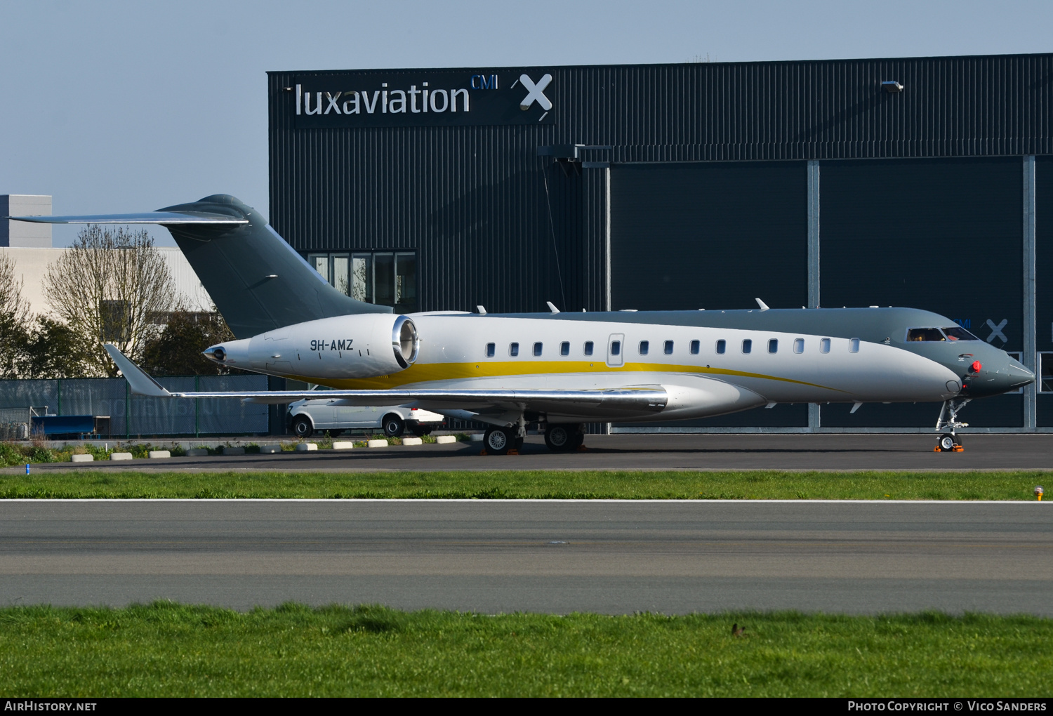 Aircraft Photo of 9H-AMZ | Bombardier Global 6000 (BD-700-1A10) | AirHistory.net #680328